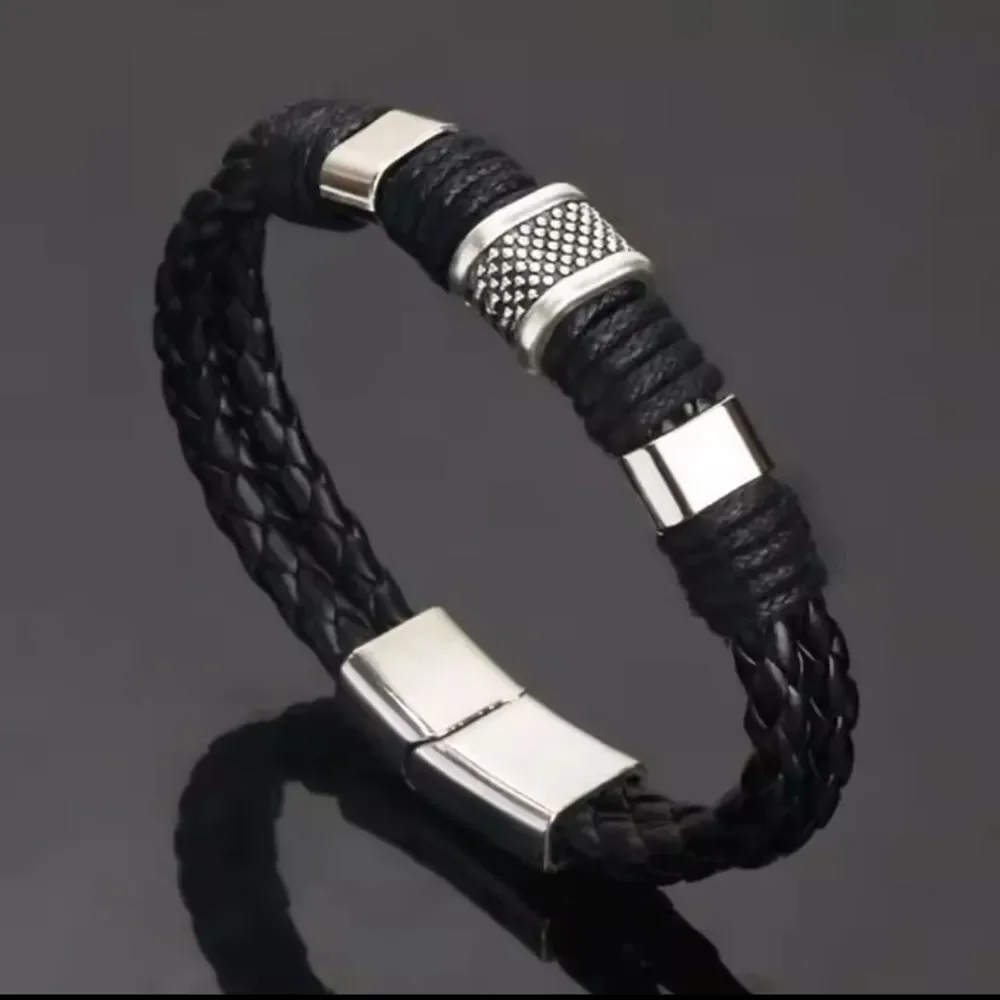 Men's Leather Bracelet Braided Black New F8